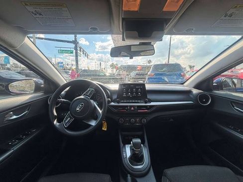 Used 2021 Kia Forte LXS FWD image 9
