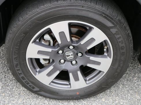 Used 2019 Honda Ridgeline RTL-T image 12