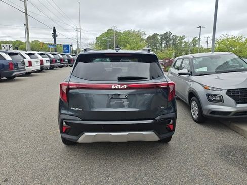 Used 2026 Kia Seltos S AWD/4WD image 9