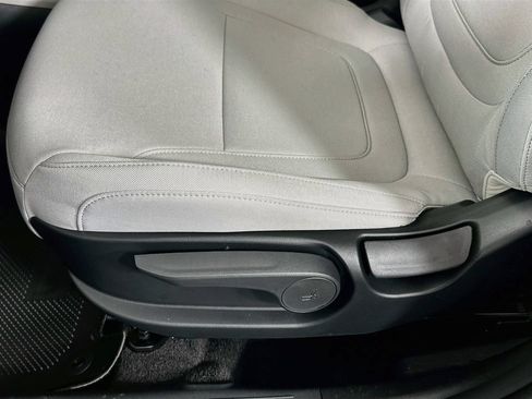 New 2026 Hyundai Tucson SE FWD image 19