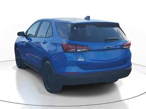 Certified 2024 Chevrolet Equinox LS w/ LS Convenience Package AWD/4WD image 3