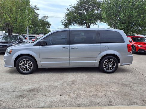 Used 2015 Dodge Grand Caravan SE w/ Quick Order Package 29E SE FWD image 22
