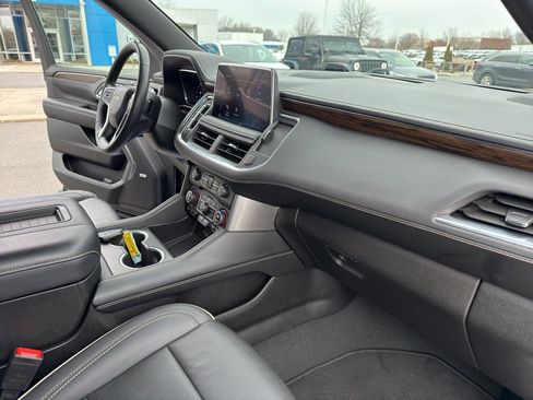Used 2024 Chevrolet Tahoe Premier image 34