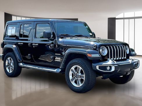 Used 2022 Jeep Wrangler Unlimited Sahara w/ LED Lighting Group AWD/4WD image 1