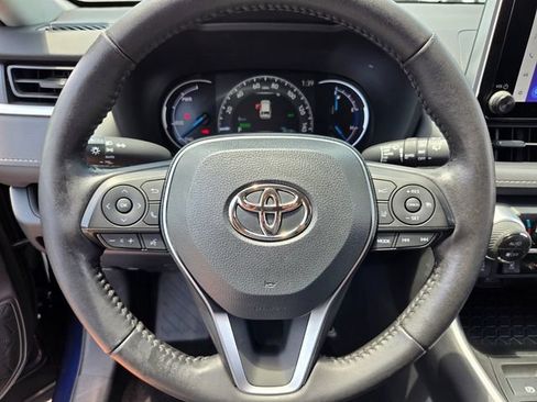 Used 2023 Toyota RAV4 XLE w/ XLE Grade Weather Package AWD/4WD image 29