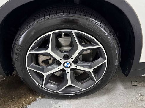 Used 2019 BMW X1 xDrive28i image 10