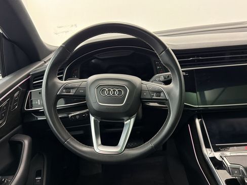 Used 2021 Audi Q8 Prestige w/ Prestige Package AWD/4WD image 11
