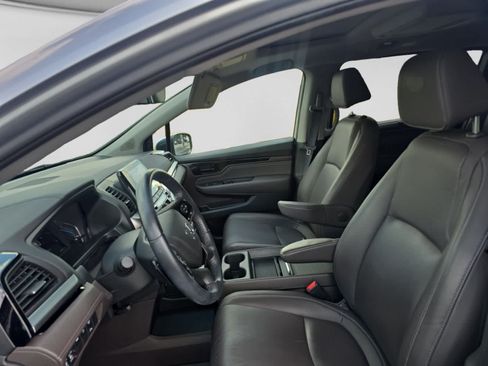 Used 2021 Honda Odyssey Touring image 10