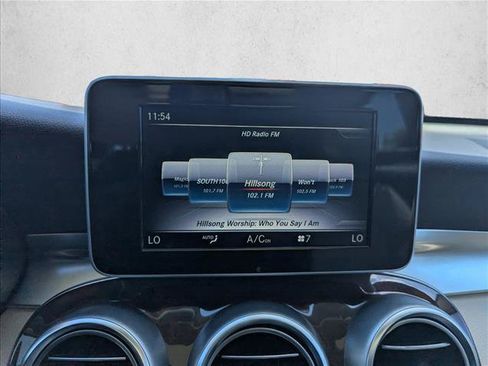 Used 2019 Mercedes-Benz GLC 300 image 17