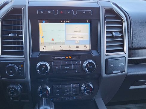 Used 2018 Ford F150 Raptor w/ Equipment Group 802A Luxury image 14