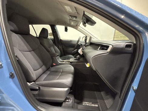 New 2026 Toyota Corolla Cross LE image 19