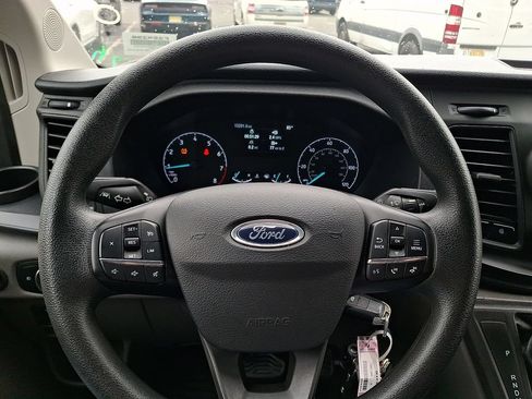 Certified 2025 Ford Transit 250 Low Roof w/ Exterior Upgrade Package RWD image 19