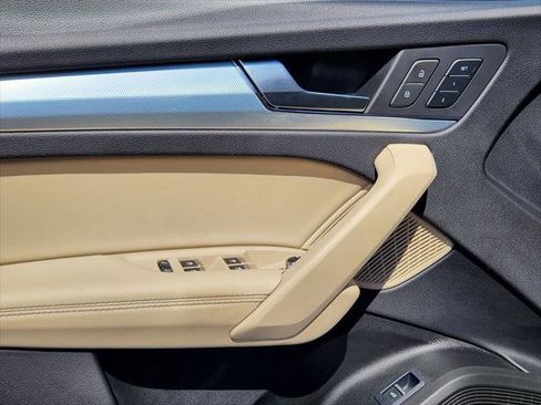 Certified 2024 Audi Q5 2.0T Premium Plus w/ Premium Plus Package AWD/4WD image 8
