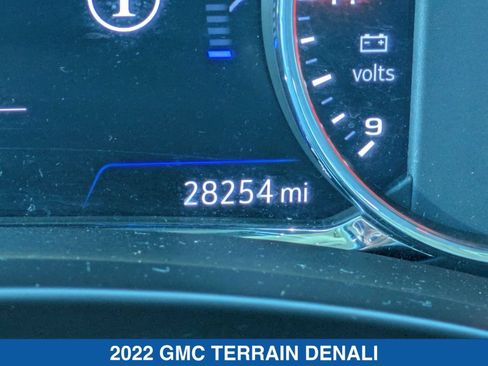 Used 2022 GMC Terrain Denali w/ LPO, Floor Liner Package AWD/4WD image 20
