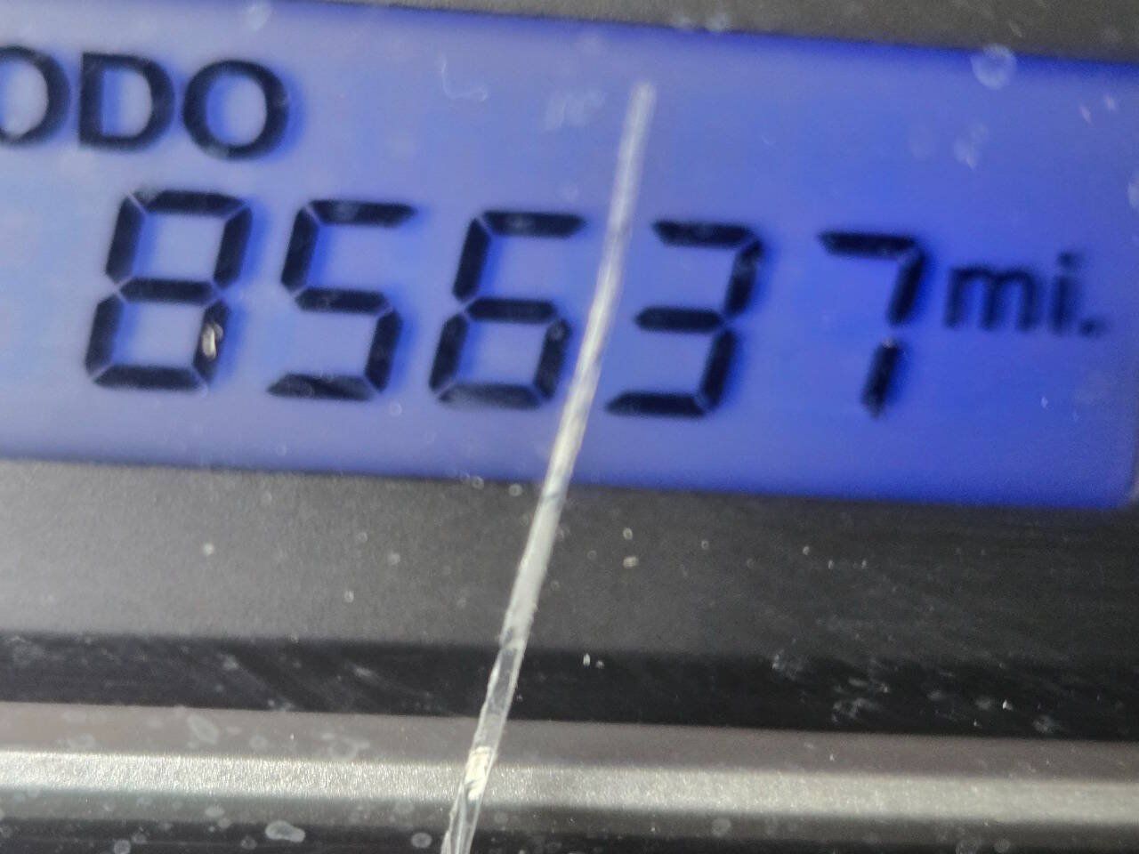 Used 2010 Hyundai Elantra GLS FWD image 16