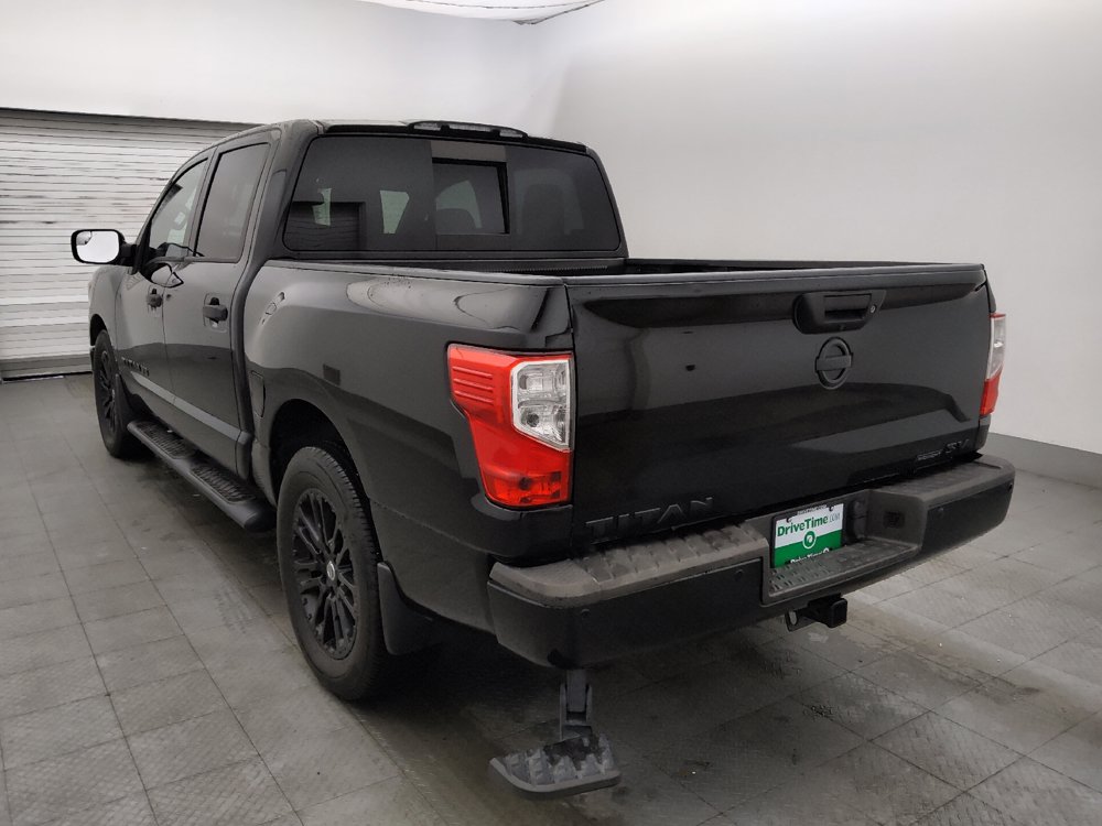 Used 2018 Nissan Titan SV w/ SV Convenience Package RWD image 5