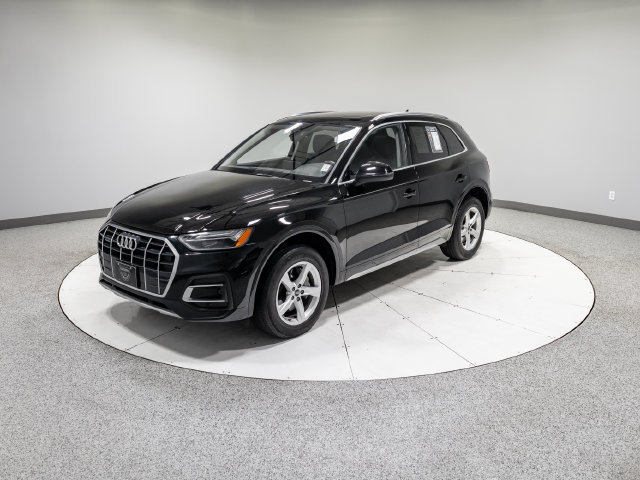 Used 2023 Audi Q5 2.0T Premium w/ Convenience Package AWD/4WD image 32