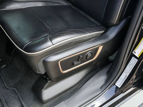Used 2021 RAM 1500 Limited w/ Night Edition RWD image 11
