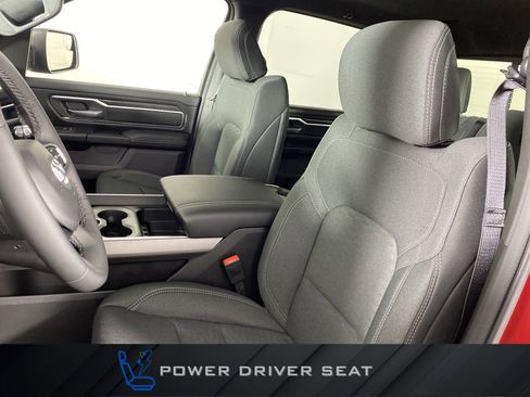 New 2026 RAM 1500 Big Horn AWD/4WD image 14