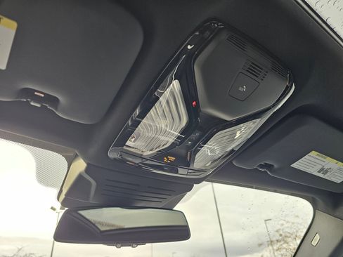 New 2026 BMW X5 xDrive50e w/ M Sport Package image 27