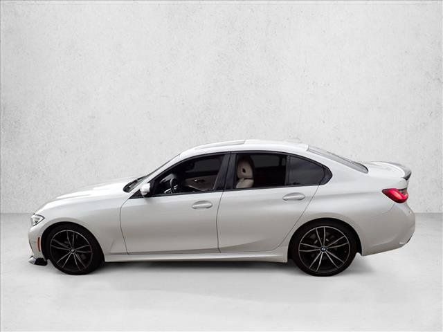 Used 2022 BMW 330i xDrive Sedan w/ M Sport Package AWD/4WD image 2