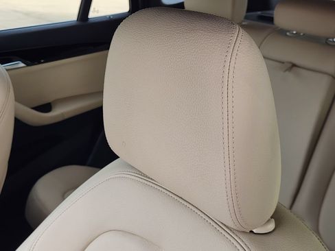 Used 2017 BMW X1 xDrive28i AWD/4WD image 25