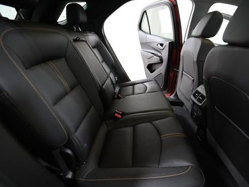 Used 2022 Chevrolet Equinox Premier AWD/4WD image 26