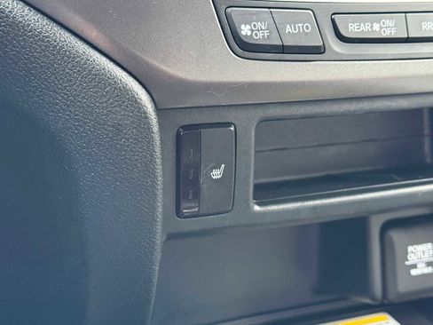 Used 2023 Honda Passport EX-L image 30