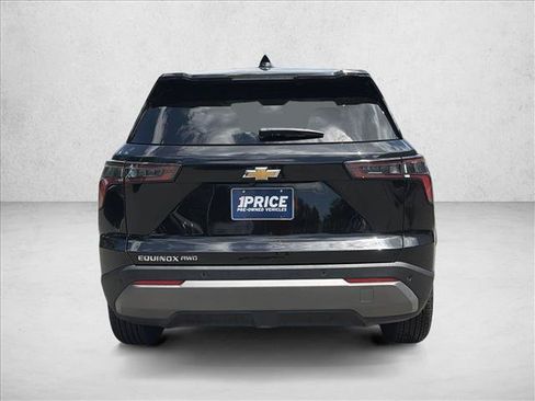 Used 2026 Chevrolet Equinox LT w/ Convenience Package II AWD/4WD image 6