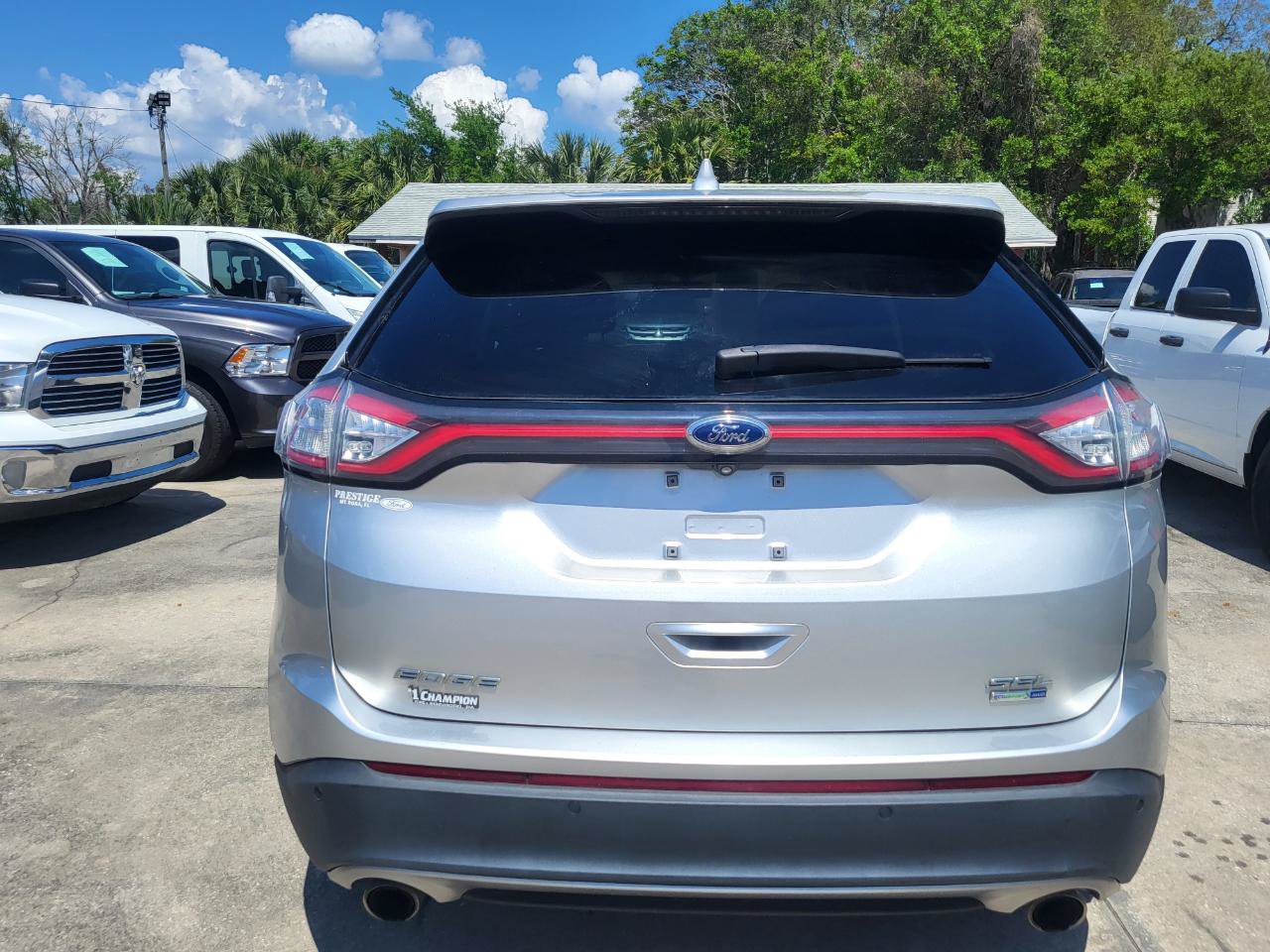Used 2017 Ford Edge SEL AWD/4WD image 14