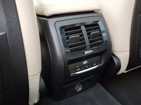 Used 2018 BMW X3 xDrive30i w/ M Sport Package image 11