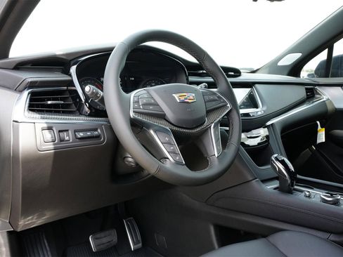New 2025 Cadillac XT5 Sportv w/ LPO, Red Accent Package image 17