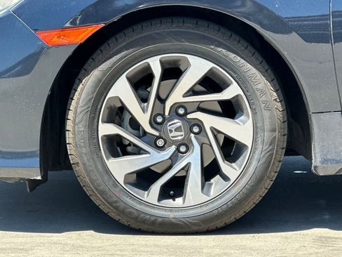 Used 2018 Honda Civic EX image 35