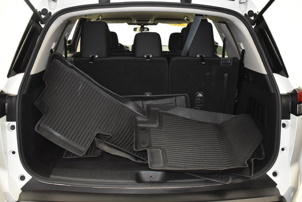 Used 2024 Nissan Pathfinder S AWD/4WD image 34
