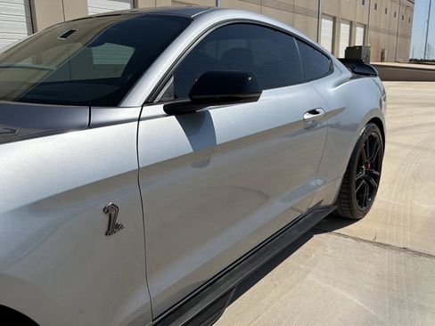 Used 2021 Ford Mustang Shelby GT500 w/ Technology Package RWD image 24