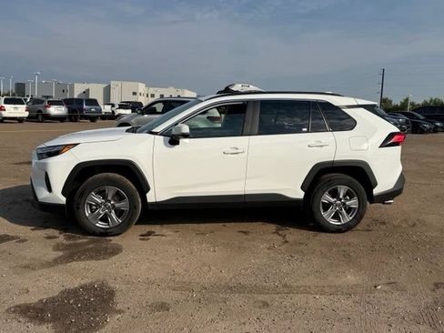 Used 2025 Toyota RAV4 XLE FWD image 2