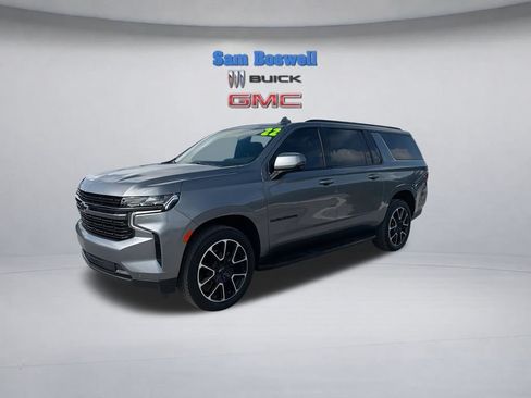 Used 2022 Chevrolet Suburban RST w/ Luxury Package AWD/4WD image 5