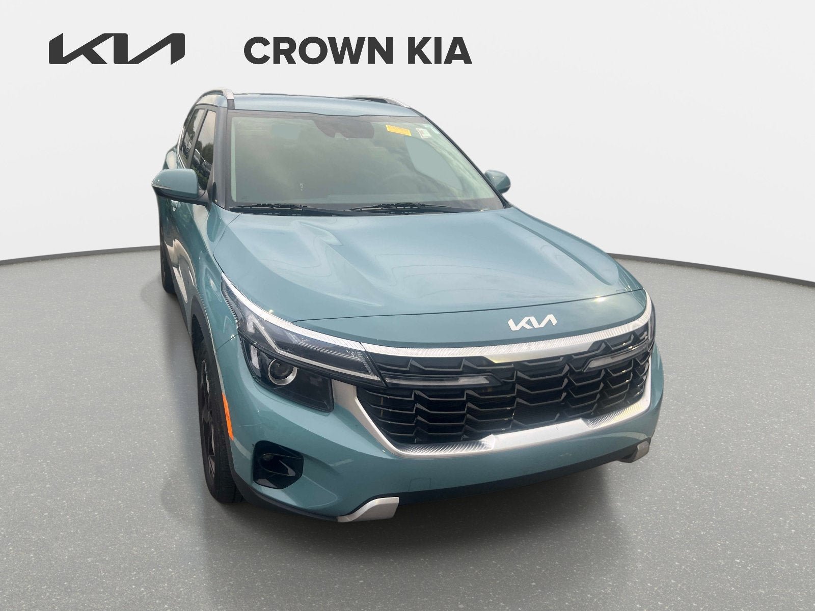 Certified 2024 Kia Seltos EX FWD image 4