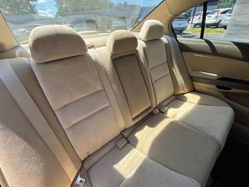 Used 2009 Honda Accord LX image 18