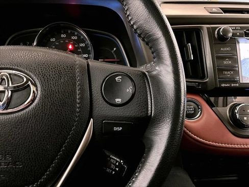 Used 2013 Toyota RAV4 Limited AWD/4WD image 19
