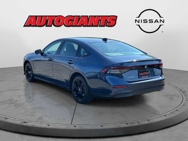 Used 2025 Honda Accord SE image 6