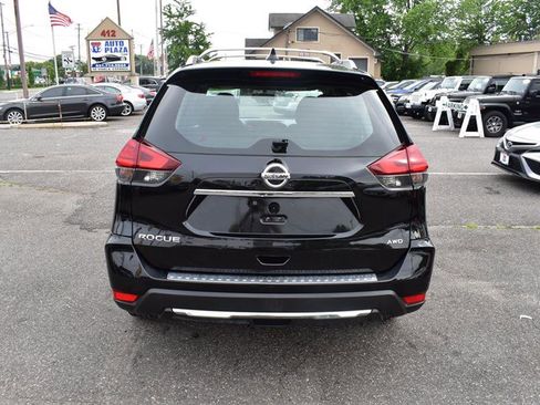 Used 2017 Nissan Rogue S w/ S Appearance Package image 7