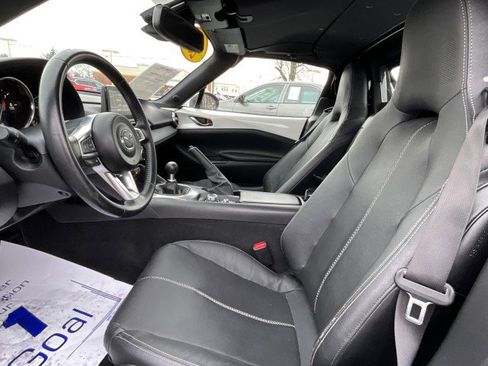 Used 2020 MAZDA MX-5 Miata RF Grand Touring image 32
