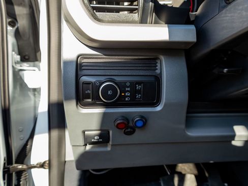 Used 2024 Ford F250 XL w/ XL Off-Road Package image 18