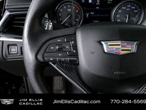 Certified 2024 Cadillac XT6 Sport w/ Technology Package image 8