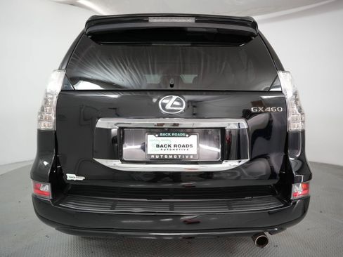 Used 2018 Lexus GX 460 Premium image 8