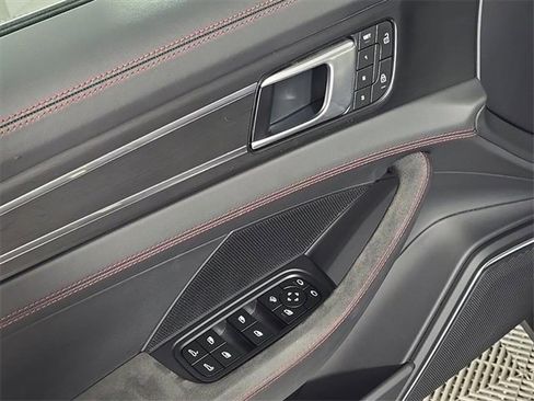 Certified 2023 Porsche Panamera GTS image 17