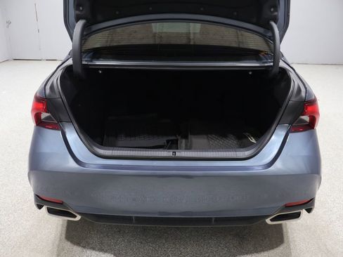 Used 2019 Toyota Avalon XLE w/ Moonroof Package FWD image 21