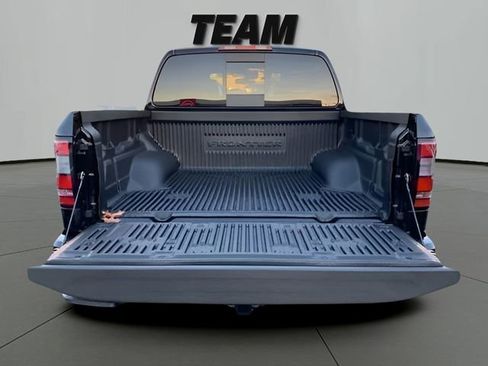 New 2026 Nissan Frontier SV w/ Tow Package AWD/4WD image 6