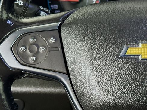 Used 2020 Chevrolet Traverse LT w/ LPO, Cargo Package AWD/4WD image 11